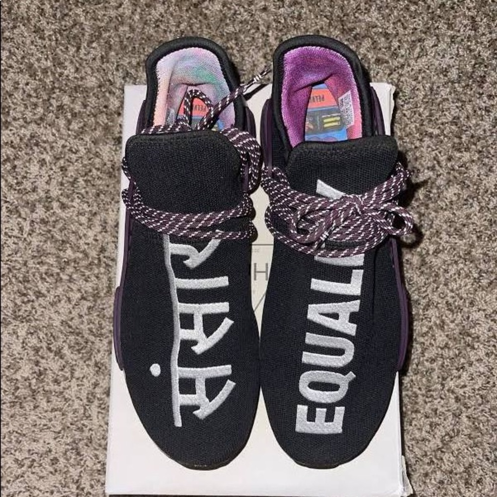 PHARELL X NMD HUMAN RACE SNKRS